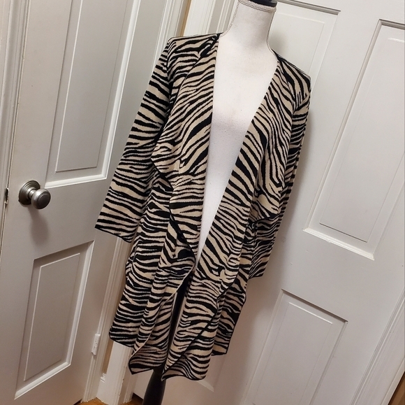 NWT Anne Klein Beige & Black Zebra Print Cascading Open Front Cardigan S… - Picture 1 of 11